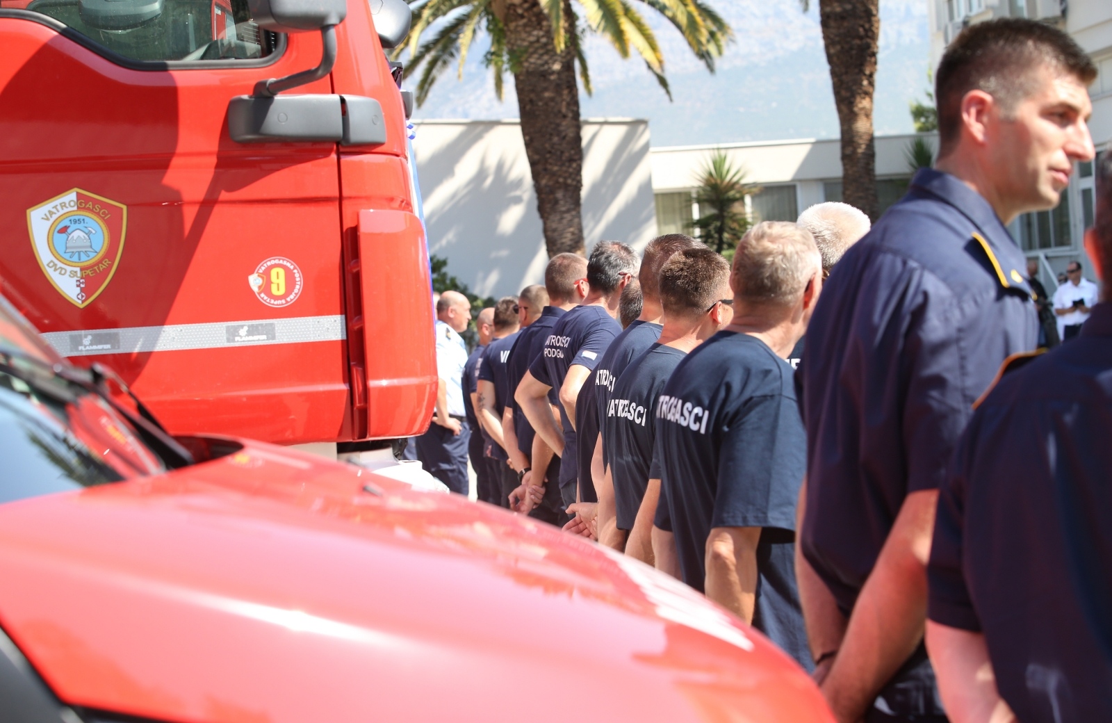 24.07.2020., Split - Vatrogasci sa srednjedalmatinskog podrucja dobili nova specijalna vozila koja su im urucena u JVP Split.
Photo:Ivo Cagalj/PIXSELL