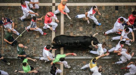 U čast sv. Ferminu u Pamploni se trči s bikovima