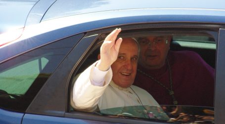 Papa odbio ostavku nadbiskupa usprkos skandalu zbog seksualnog zlostavljanja