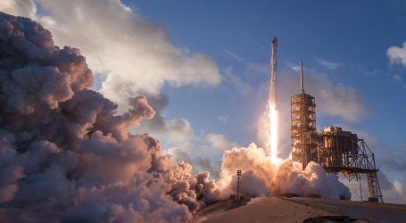 Florida: SpaceX odletio u svemir s prvom potpuno civilnom posadom
