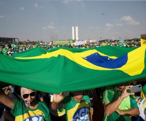 epa09456115 Supporters of the President of Brazil, Jair Bolsonaro, remain camped to protest in support of the Government, at the Esplanade of the Ministries in Brasilia, Brazil, 08 September 2021. Bolsonaro's followers continue in Brasilia with the massive protests that took place in several cities of the country a day earlier, promoted by the President who urged those present to disobey some decisions of the Supreme Court, while part of the crowd demanded a 'Military intervention' and the 'dissolution' of the Parliament and the highest court. The President of the Supreme Court of Brazil, Luis Fux, warned Bolsonaro's followers that 'no one will close' that court and said that disobedience to the court's decisions constitutes a 'crime'.  EPA/Joedson Alves