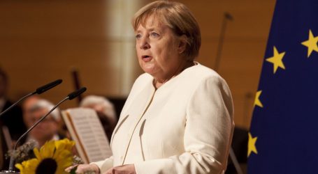Na Dan njemačkog ujedinjenja Angela Merkel pozvala na ‘predanost demokraciji’