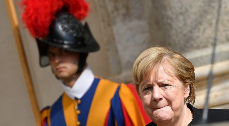 Merkel uoči odlaska s funkcije u Rimu i Vatikanu
