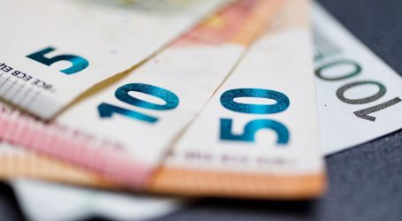 Prelaskom na euro kamate na kredite u Hrvatskoj bi trebale pasti