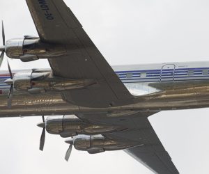 24.08.2021. Mostar -  Red Bull Clff Diving skakaci u Mostar su stigli cuvenim avionom Douglas DC-6B, nekadasnjim predsjednickim avionom Josipa Broza. Douglas DC-6B je ponos Red Bullove zracne flote Fyling Bull, koji je jedan od dragulja iz impresivne kolekcije letjelica smjestenih u Hangaru-7 u Salzburgu. Ovim avionom doputovalo je 26 skakaca i skakacica koji ce skokovima s visine od 27 (muskarci) odnosno 21 metar (zene) na Starom mostu odusevljavati ljubitelje skokova, na sestom uzastopnom gostovanju Red Bull Cliff Diving Svjetskog prvenstva u nasoj zemlji
Photo: Denis Kapetanovic/PIXSELL