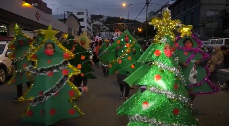 Bolivija: Božićna parada označila početak blagdanskog razdoblja
