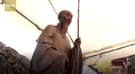 Nagasaki: Otkriven kip pjesnika Ingena Ryūkija u hramu Kofukuji