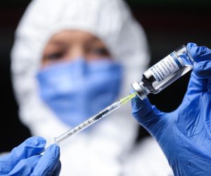 03.11.2021., Zagreb - Indonezija, tesko pogodjena pandemijom koronavirusa, postala je prva zemlja koja je odobrila novo cjepivo protiv Covid-19 koju je napravio americki Novavax.