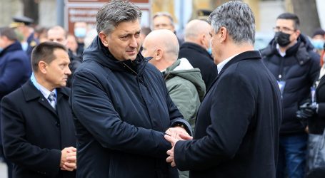 Kamere uhvatile Plenkovića i Milanovića u pristojnoj konverzaciji – Evo o čemu su razgovarali