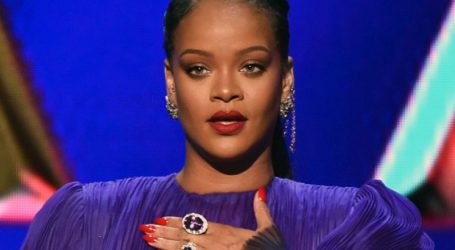 Rihanna proglašena nacionalnom heroinom Barbadosa