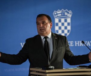 04.11.2021., Zagreb - Ministar zdravstva Vili Beros obratio se javnosti nakon sjednice Vlade.