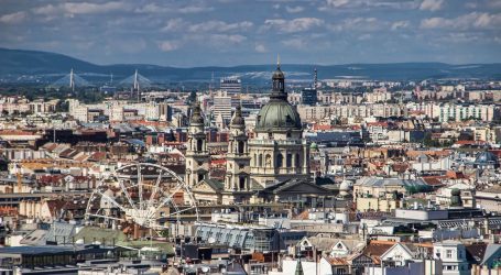 Budimpešta: Policija privela vlasnicu kafića jer je turistu zaračunala kavu 210 tisuća forinti, što je više od četiri tisuće kuna