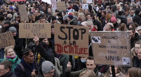 Oko osam tisuća stanovnika Bruxellesa prosvjedovalo protiv mjera ograničenja