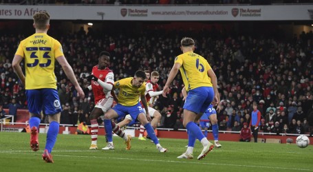 Arsenal izborio polufinale Liga kupa