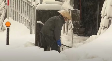 Gradovi uz obalu Japanskog mora pod snijegom, bit će ga još