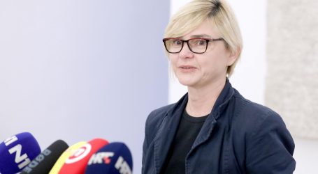Sandra Benčić: “Ovo što HDZ radi je poraz demokracije i ideje vladavine prava”