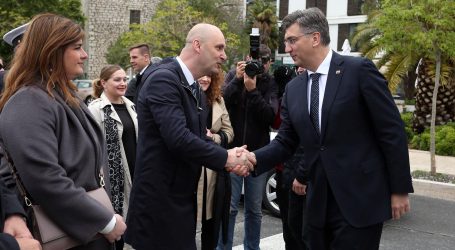 INTERVENCIJA U ZAKON 2018.: Kako Tolušić strancima daje državno zemljište