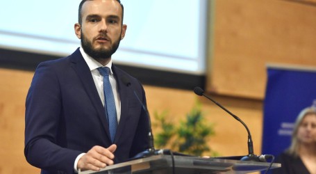 Aladrović: “U četvrtak Vlada donosi mjere za zapošljavanje u 2022.”