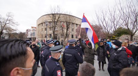 Organizatori upozoravaju na zastrašivanja aktivista i novinara uoči današnjih prosvjeda u Srbiji