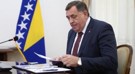 Dodik protiv svih točaka sjednice Predsjedništva, Džaferović: “On je moralna i ljudska ništarija”