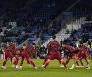 epa09659099 Liverpool players warm-up for the English Premier League match between Leicester City and Liverpool FC in Leicester, Britain, 28 December 2021.  EPA/TIM KEETON EDITORIAL USE ONLY. No use with unauthorized audio, video, data, fixture lists, club/league logos or 'live' services. Online in-match use limited to 120 images, no video emulation. No use in betting, games or single club/league/player publications