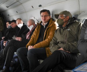 epa09668117 A handout photo made available by the Ukrainian Foreign Ministry press service shows Ukrainian Foreign Minister Dmytro Kuleba (C-L) and European Union foreign policy chief Josep Borrell (C-R) speak during their flight in an helicopter for their visit to the front line at the East of Ukraine, 05 January 2022. Josep Borrell, High Representative of the European Union for Foreign Affairs and Security Policy, together with Ukrainian Foreign Minister Dmytro Kuleba visit the war zone in Eastern Ukraine amid increasing Russian military power on the Ukraine-Russian border.  EPA/FOREIGN MINISTRY PRESS SERVICE HANDOUT  HANDOUT EDITORIAL USE ONLY/NO SALES