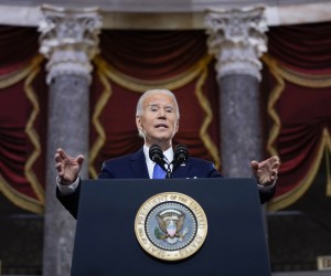 epa09669957 U.S. President Joe Biden delivers remarks on the one year anniversary of the January 6th attack on the U.S. Capitol, during a ceremony in Statuary Hall at the U.S. Capitol in Washington, DC., USA, 06 January 2022. On 06 January 2021, supporters of President Donald Trump attacked the U.S. Capitol Building in an attempt to disrupt a congressional vote to confirm the electoral college win for Joe Biden.  EPA/Drew Angerer / POOL
