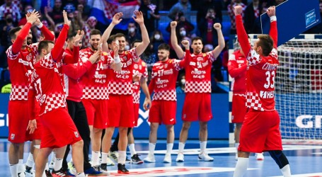 Hrvatska slavila protiv Ukrajine s 13 golova razlike, Martinović, Jelinić i Lučin odlični