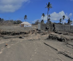 epa09706161 An undated handout photo made available by Tonga Red Cross Society (TRCS) shows temporary shelters set up with the aid of Red Cross teams in Kanokupolu, western Tongatapu, Tonga (issued 24 January 2022), following the eruption of Tonga's Hunga Tonga- Hunga Ha'apai underwater volcano on 15 January. The Red Cross said it was providing not only tents, food, water and toilets to 173 households on Tonga's main island, but also comfort.  EPA/TONGA RED CROSS SOCIETY HANDOUT -- MANDATORY CREDIT: TONGA RED CROSS SOCIETY -- AUSTRALIA AND NEW ZEALAND OUT HANDOUT EDITORIAL USE ONLY/NO SALES