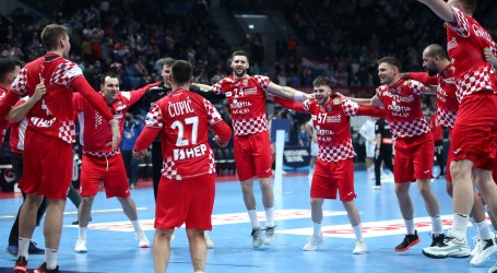 Hrvatska dominacijom u drugom dijelu pobijedila Srbiju 23:20!