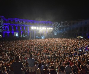 18.08.2018., Pula - Sest godina nakon posljednjeg koncerta u Puli, Zdravko Colic odrzao je koncert uz "Ono malo srece" u pulskom amfiteatru. r"nr"nPhoto: Dusko Marusic/PIXSELL