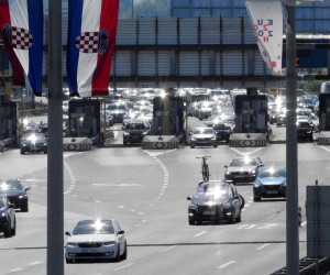 22.08.2020., Zagreb - Pojacan promet na naplatnim kucicama Lucko u smjeru Zagreba.rPhoto: Borna Filic/PIXSELL