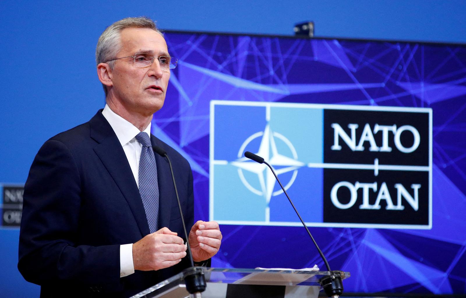 FILE PHOTO: NATO Secretary General Jens Stoltenberg speaks during a news conference at the Alliance's headquarters in Brussels, Belgium January 12, 2022. REUTERS/Johanna Geron/File Photo Photo: JOHANNA GERON/REUTERS