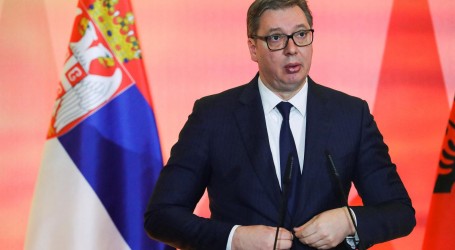 Aleksandar Vučić: “Zabrinut sam jer naša pozicija nije laka. Izdao sam vojsci nalog”
