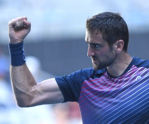 epa09705803 Marin Cilic of Croatia reacts during his fourth round singles match against Felix Auger-Aliassime of Canada at the Australian Open Grand Slam tennis tournament at Melbourne Park, in Melbourne, Australia, 24 January 2022.  EPA/JAMES ROSS  AUSTRALIA AND NEW ZEALAND OUT