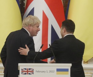 epaselect epa09721694 Ukrainian President Volodymyr Zelensky (R) and British Prime Minister Boris Johnson (L) attend a press conference following their talks at the Mariinsky palace in Kiev, Ukraine, 01 February 2022. Boris Johnson, the Prime Minister of the United Kingdom, arrived in Ukraine for a two-day visit to meet with top Ukrainian officials amid escalation on the Ukraine-Russian border.  EPA/SERGEY DOLZHENKO