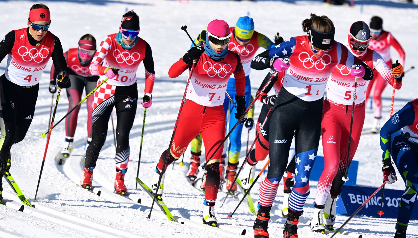 epa09761108 Athletes compete in the Women's Team Sprint semifinals at the Zhangjiakou National Cross-Country Skiing Centre at the Beijing 2022 Olympic Games, Zhangjiakou, China, 16 February 2022.  EPA/VASSIL DONEV