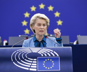 epa09761372 European Commission President Ursula von der Leyen delivers a speech on the EU-Russia relations, European security and Russia's military threat against Ukraine, during a plenary session of the European Parliament in Strasbourg, France, 16 February 2022. The session of the European Parliament runs from 14 until 17 February.  EPA/JULIEN WARNAND