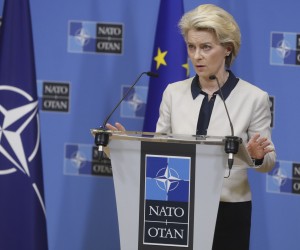 epa09780786 European Commission President Ursula von der Leyen speaks during a press conference following a special North Atlantic Council (NAC) meeting in light of Russia's aggression against Ukraine, in Brussels, Belgium, 24 February 2022. Russian troops entered Ukraine on 24 February prompting the country's president to declare martial law.  EPA/STEPHANIE LECOCQ