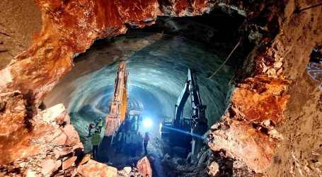 Najskuplja hrvatska cesta: Probijen tunel Podmurvice u sklopu projekta izgradnje DC403 u Rijeci