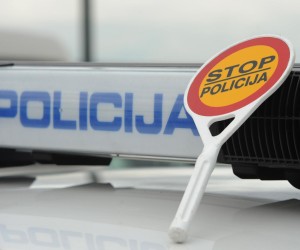 01.02.2015., Sibenik - Stop policija - palica za zaustavljanje vozila. Photo: Hrvoje Jelavic/PIXSELL