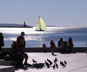 15.01.2022.,Split - Motivi suncanog dana u Splitu. Gradjani uzivaju u pogledu na more 
 Photo: Ivo Cagalj/PIXSELL