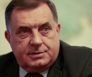 FILE PHOTO: Milorad Dodik, Serb member of the Presidency of Bosnia and Herzegovina speaks during an interview in his office in Banja Luka, Bosnia and Herzegovina November 11, 2021. REUTERS/Dado Ruvic/File Photo Photo: DADO RUVIC/REUTERS