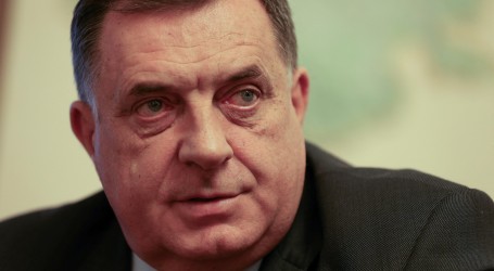 Dodik tvrdi da mu Europski parlament presuđuje bez argumenata