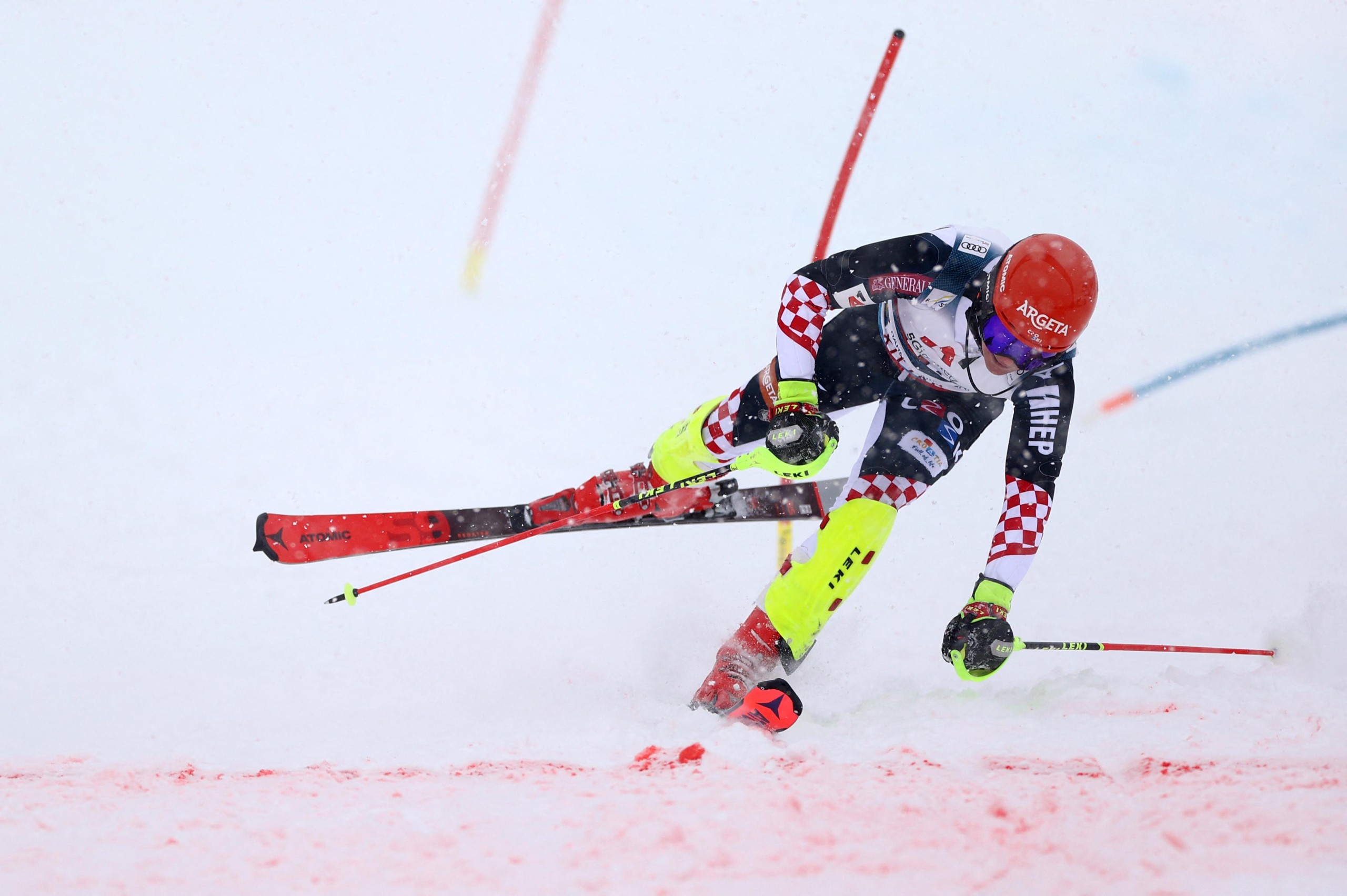 Alpine Skiing - FIS Alpine Ski World Cup - Men's Slalom - Kitzbuehel, Austria - January 22, 2022 Croatia's Filip Zubcic in action during the men's slalom REUTERS/Lisi Niesner Photo: LISI NIESNER/REUTERS
