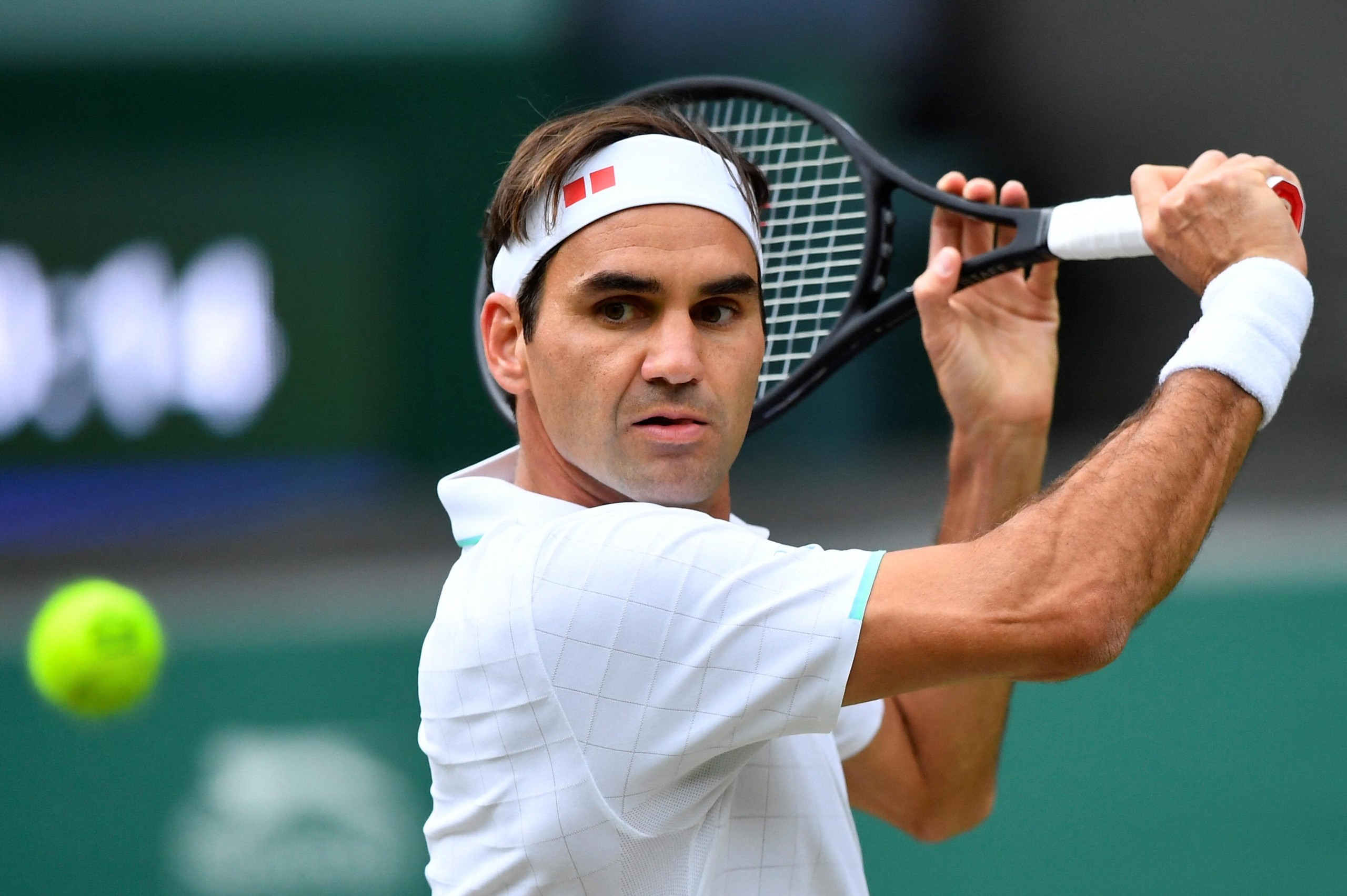 FILE PHOTO: Tennis - Wimbledon - All England Lawn Tennis and Croquet Club, London, Britain - July 3, 2021  Switzerland's Roger Federer in action. REUTERS/Toby Melville/File Photo Photo: Toby Melville/REUTERS