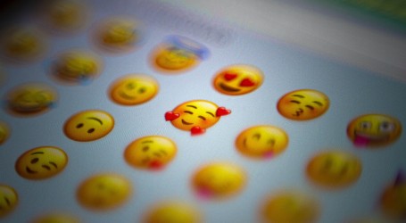 Microsoft Teams predstavio dizajn novih 1.800 emojija