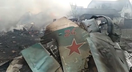 Objavljena snimka rušenja zrakoplova u Černihivu, pao je na kuće