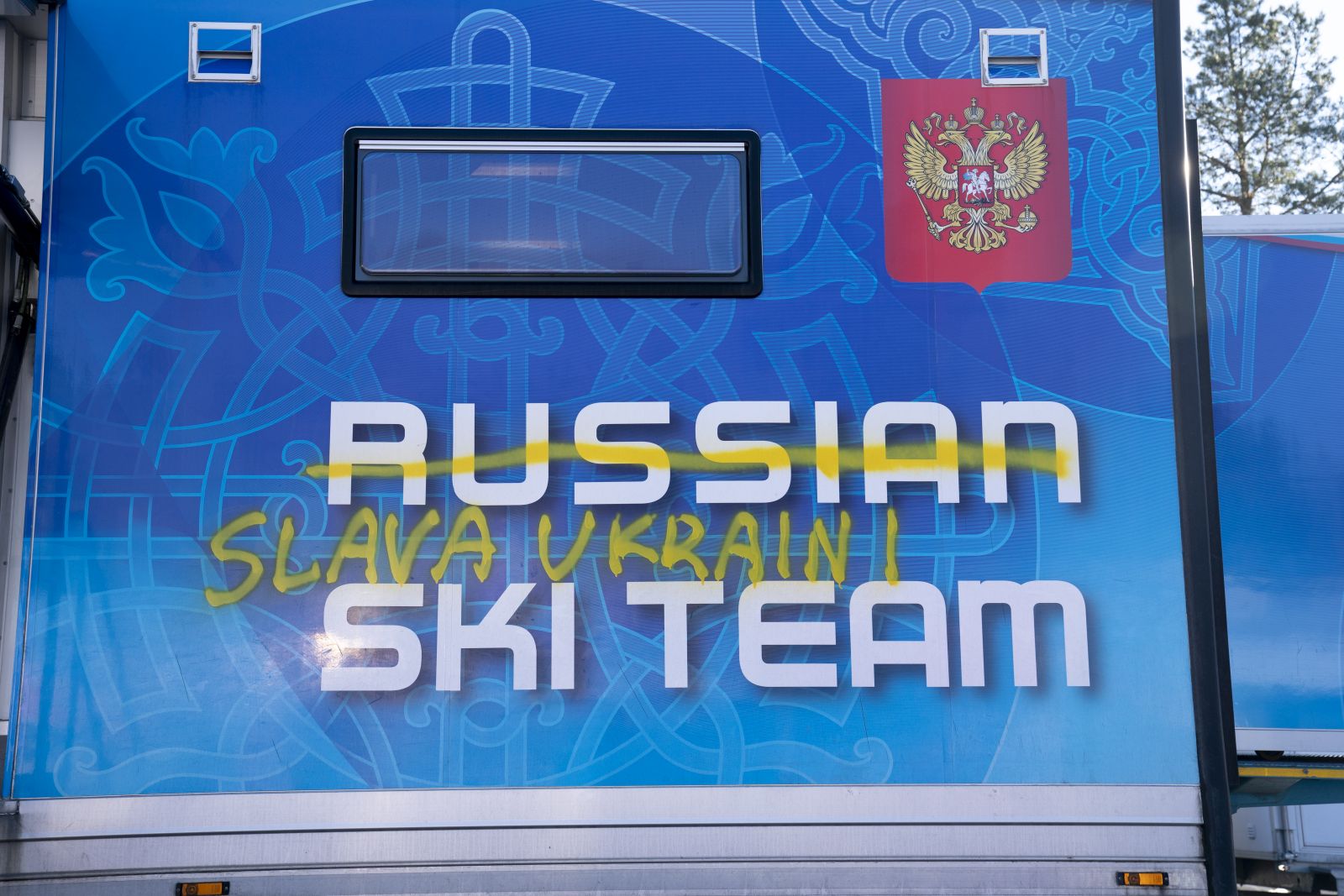 epa09796028 'Slava Ukraini' (Glory to Ukraine) written on the Russian cross-country national team's service trailer in Holmenkollen, Oslo, Norway, 02 March 2022.  EPA/Torstein Boee  NORWAY OUT