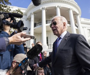 epa09796666 US President Joe Biden speaks to reporters about Russia's ongoing invasion of Ukraine as he departs the White House in Washington, DC, USA, 02 March 2022. When asked if Russia is deliberately targeting Ukrainian civilians, the president responded 'they are'.  EPA/JIM LO SCALZO